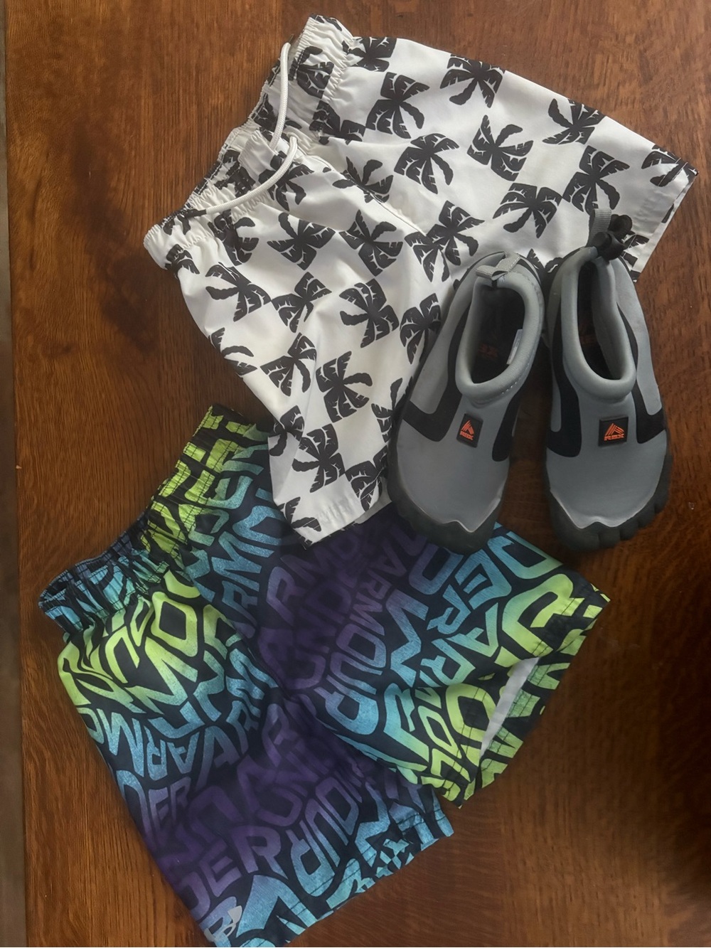 Under Armour Boys White Palm Print Swim Trunks & Multicolor Logo Swim Shorts